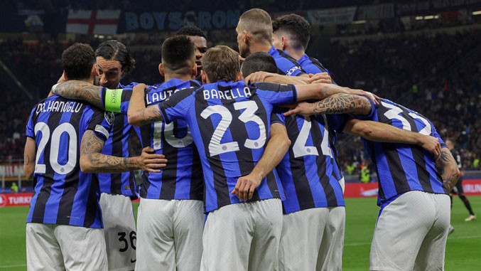 LIGA ŠAMPIONA: Inter sa dva gola prednosti čeka revanš sa Milanom!
