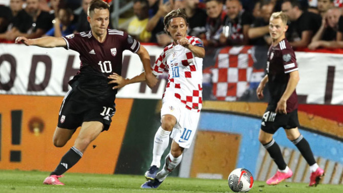 EP U FUDBALU: Hrvatska ubedljiva protiv Letonije, Portugal slavio u Slovačkoj!
