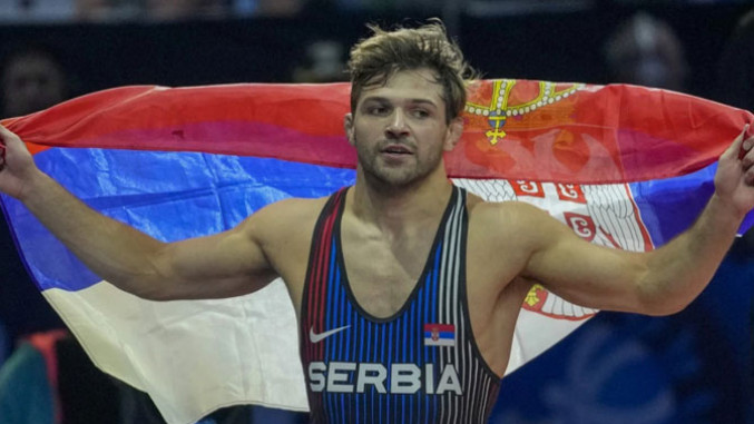 Stevan Mićić osvojio zlato na Svetskom prvenstvu u rvanju!